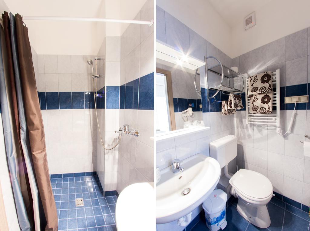 Vandor Vendeghaz Szeged Buitenkant foto